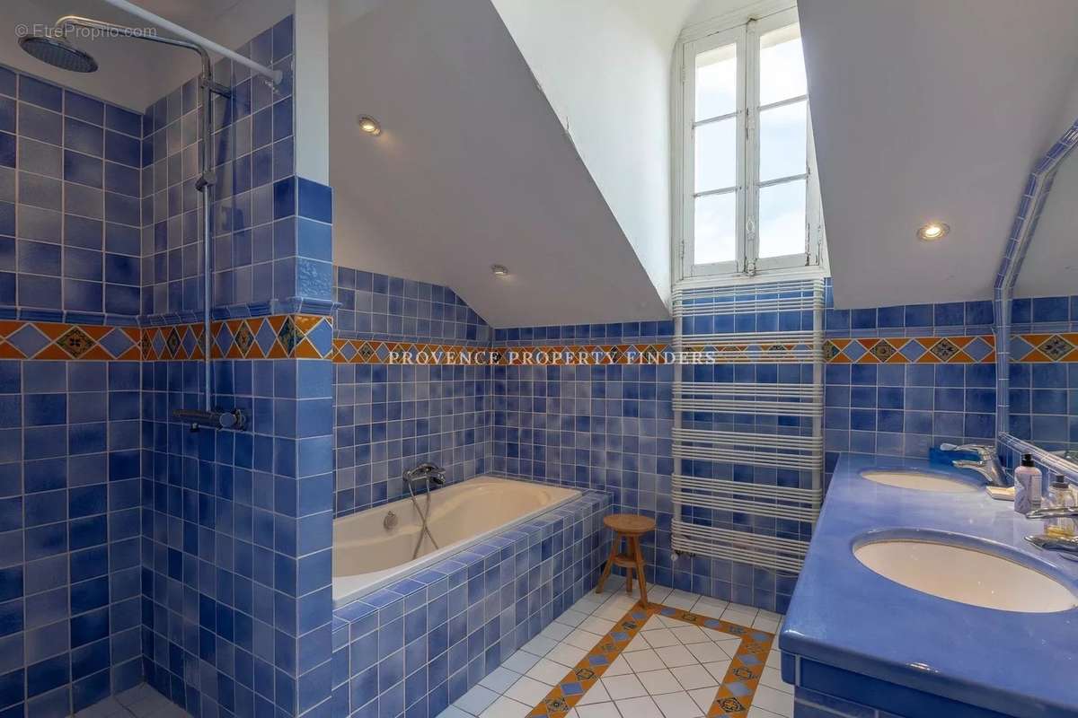 Maison à DRAGUIGNAN