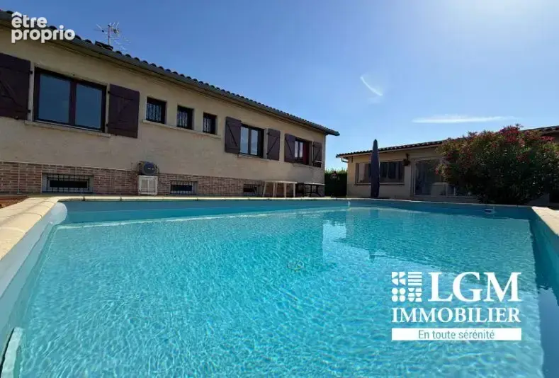 Maison familiale 6 pièces avec piscine et dépendance à La Ville-Dieu-du-Temple - photo 5