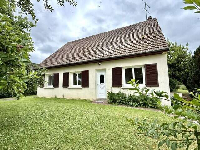 Maison à MERCIN-ET-VAUX