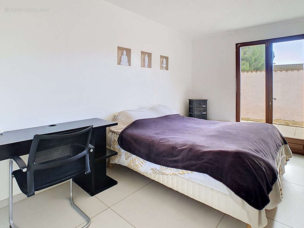 Maison à ENSUES-LA-REDONNE