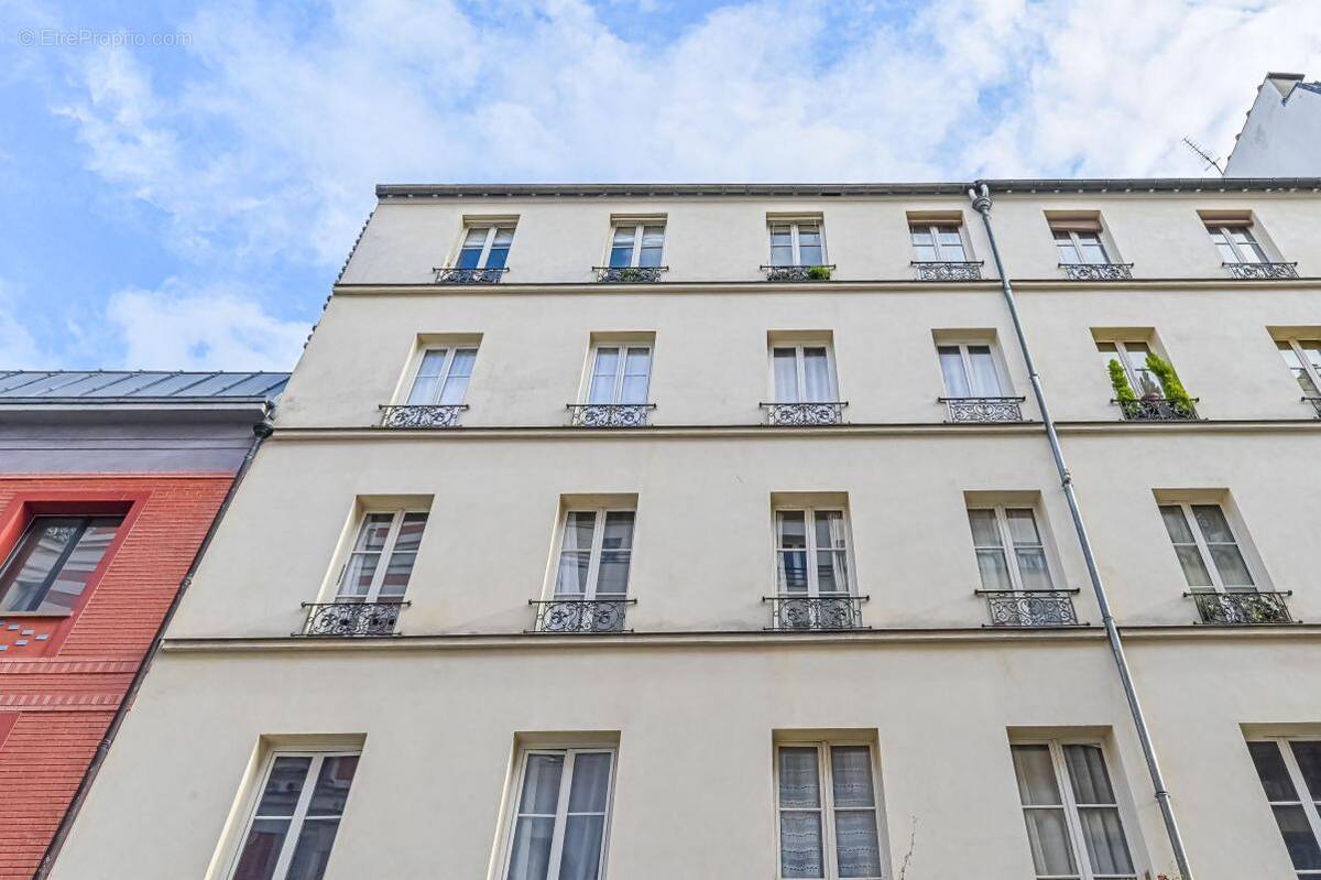 Appartement à PARIS-20E
