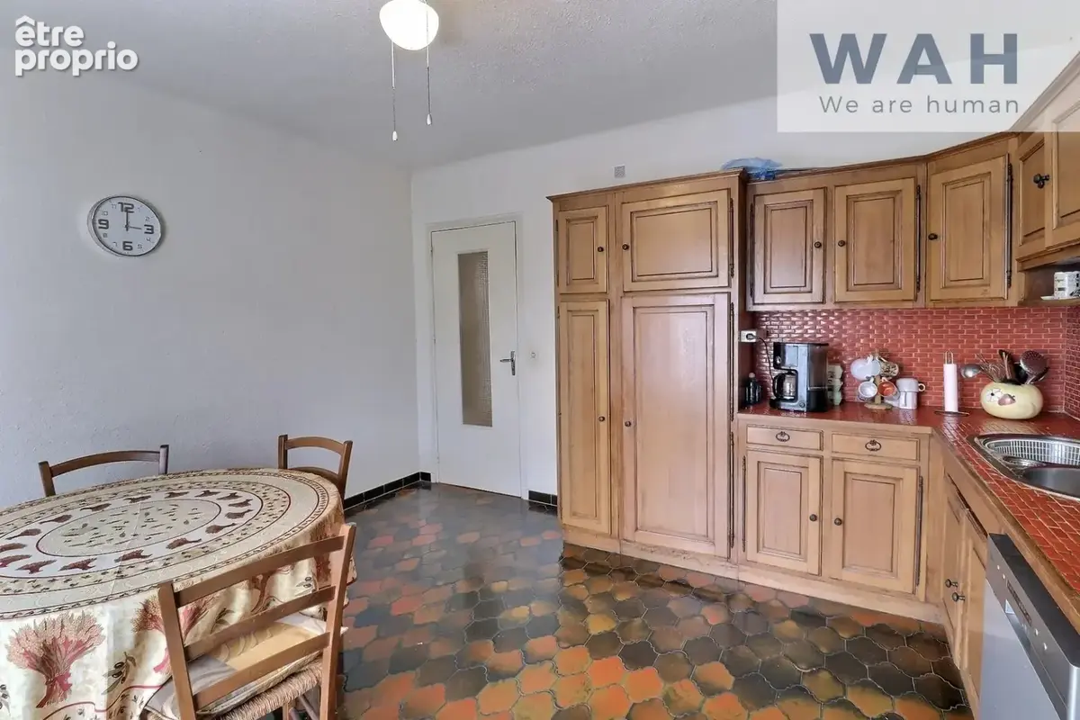Maison 6 pièces, 4 chambres, 2 garages - Saleilles 66280 - photo 6