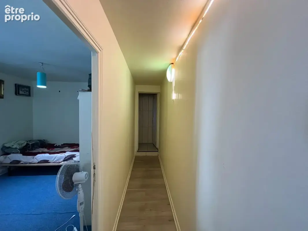DRANCY CENTRE : Maison de ville en arrière-cour, calme absolu et grand jardin - photo 8