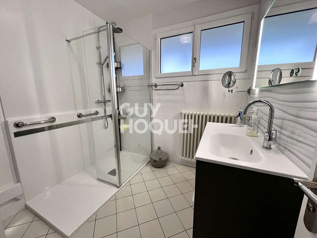 Maison à SAINT-HILAIRE-DE-RIEZ