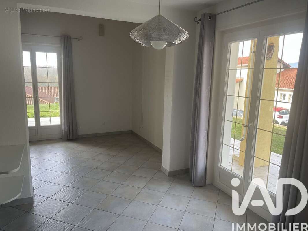 Photo 7 - Maison à CHEYSSIEU