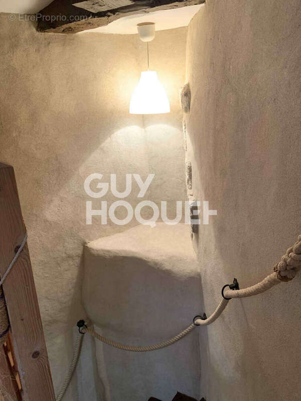 Maison à MONSEGUR