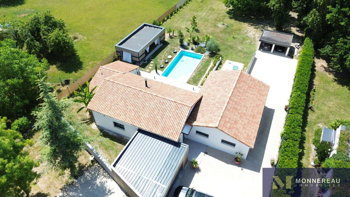 Maison à SAINT-MEDARD