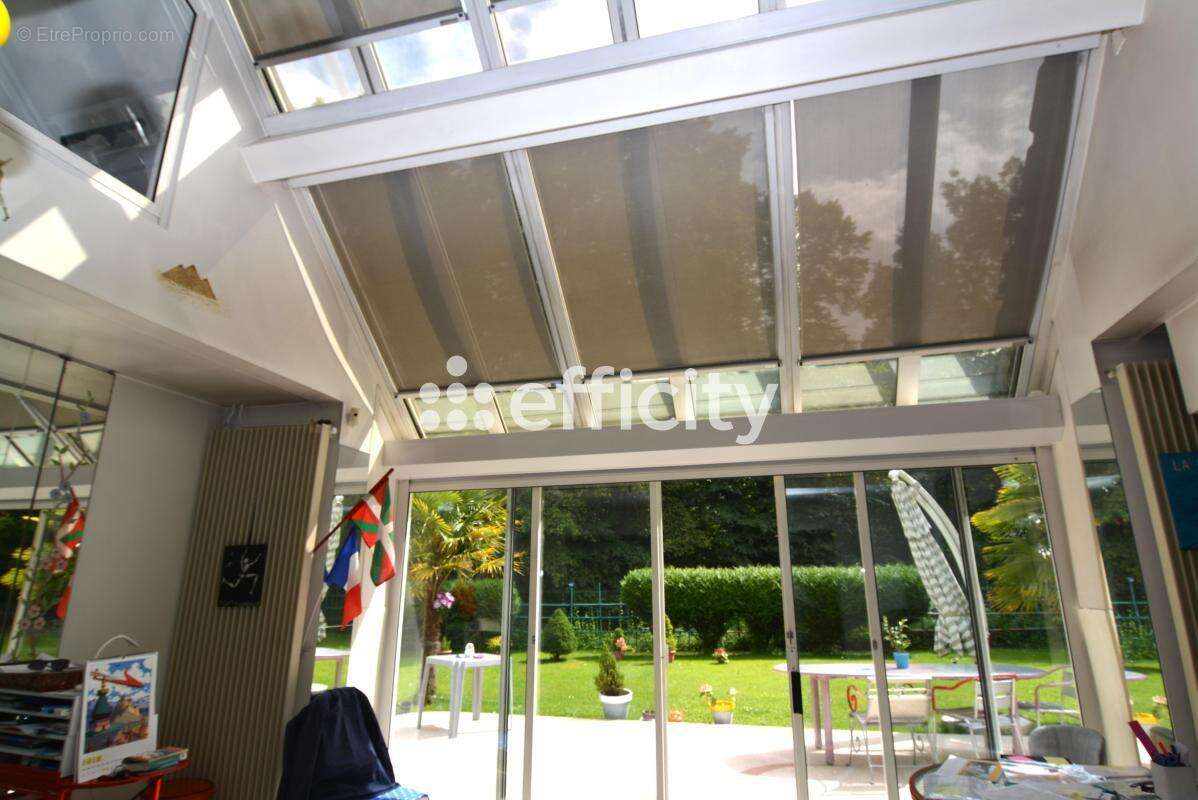 Maison 165 m² à Yerres  - photo 8