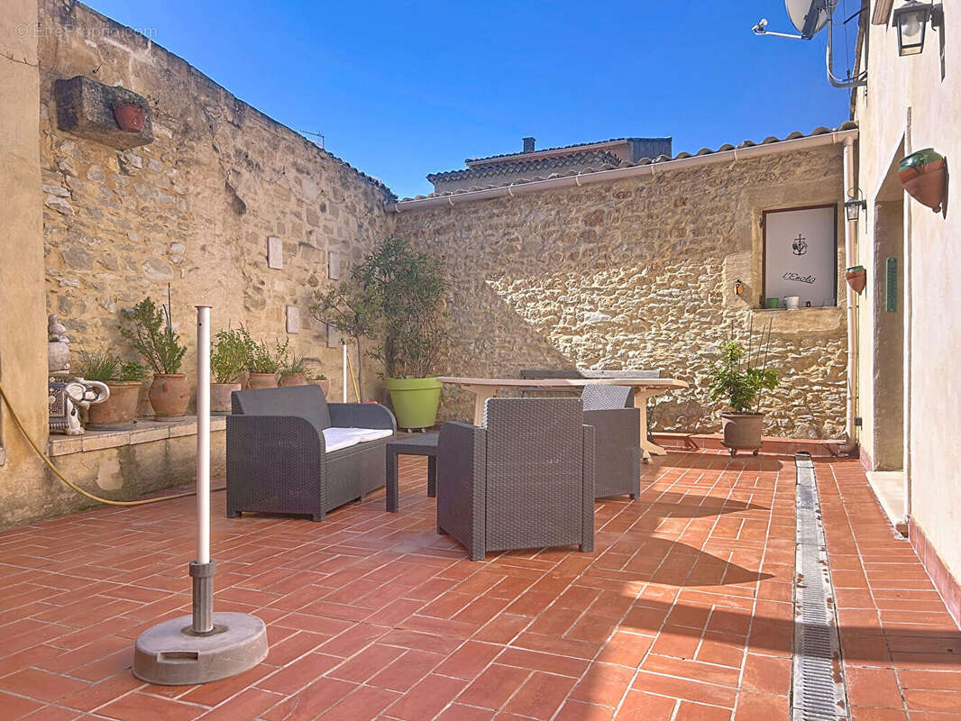 Maison à SAINT-BONNET-DU-GARD