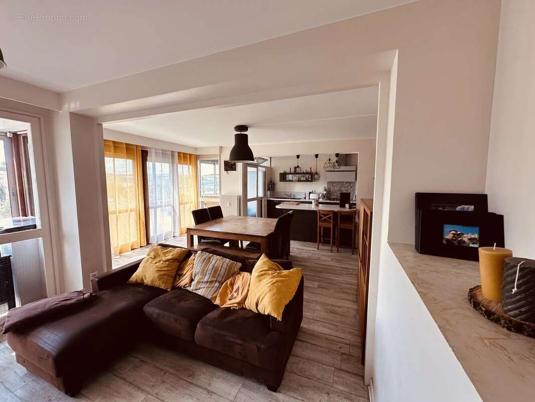 Appartement à VILLARS