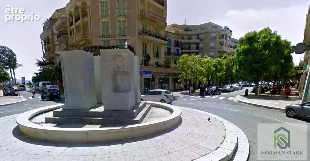 Fonds de commerce à vendre à Menton – Boutique d’habillement bien située, forte visibilité, surface optimisée et potentiel de dé - photo 2