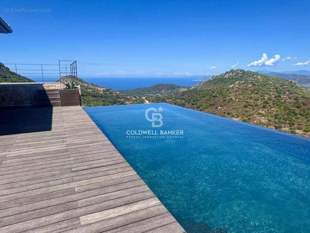 Maison à L&#039;ILE-ROUSSE