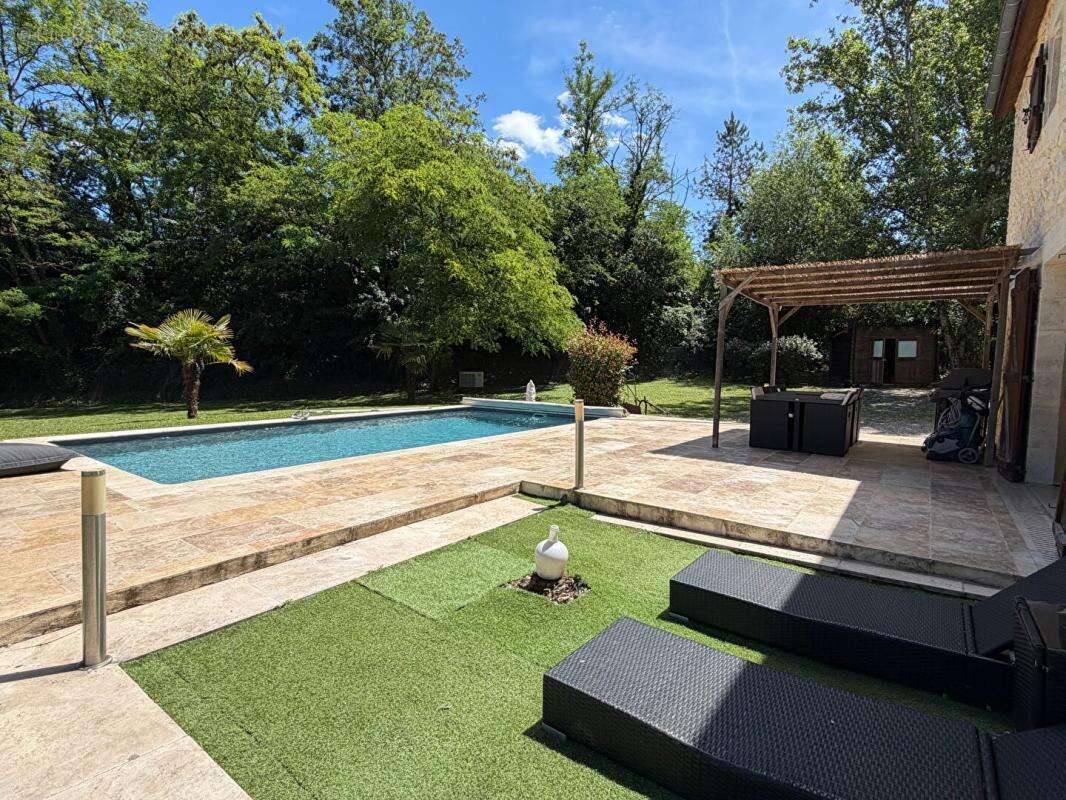 Cahors, maison en pierre rénovée avec piscine - photo 15