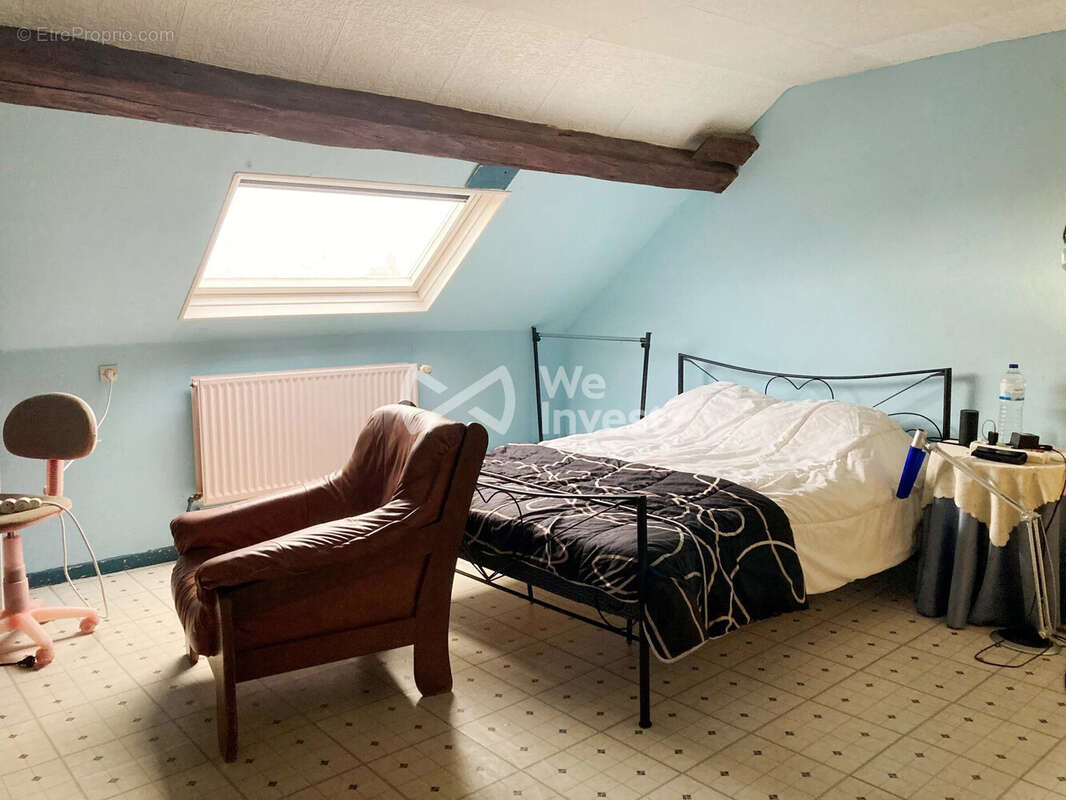 Maison à AULNOYE-AYMERIES