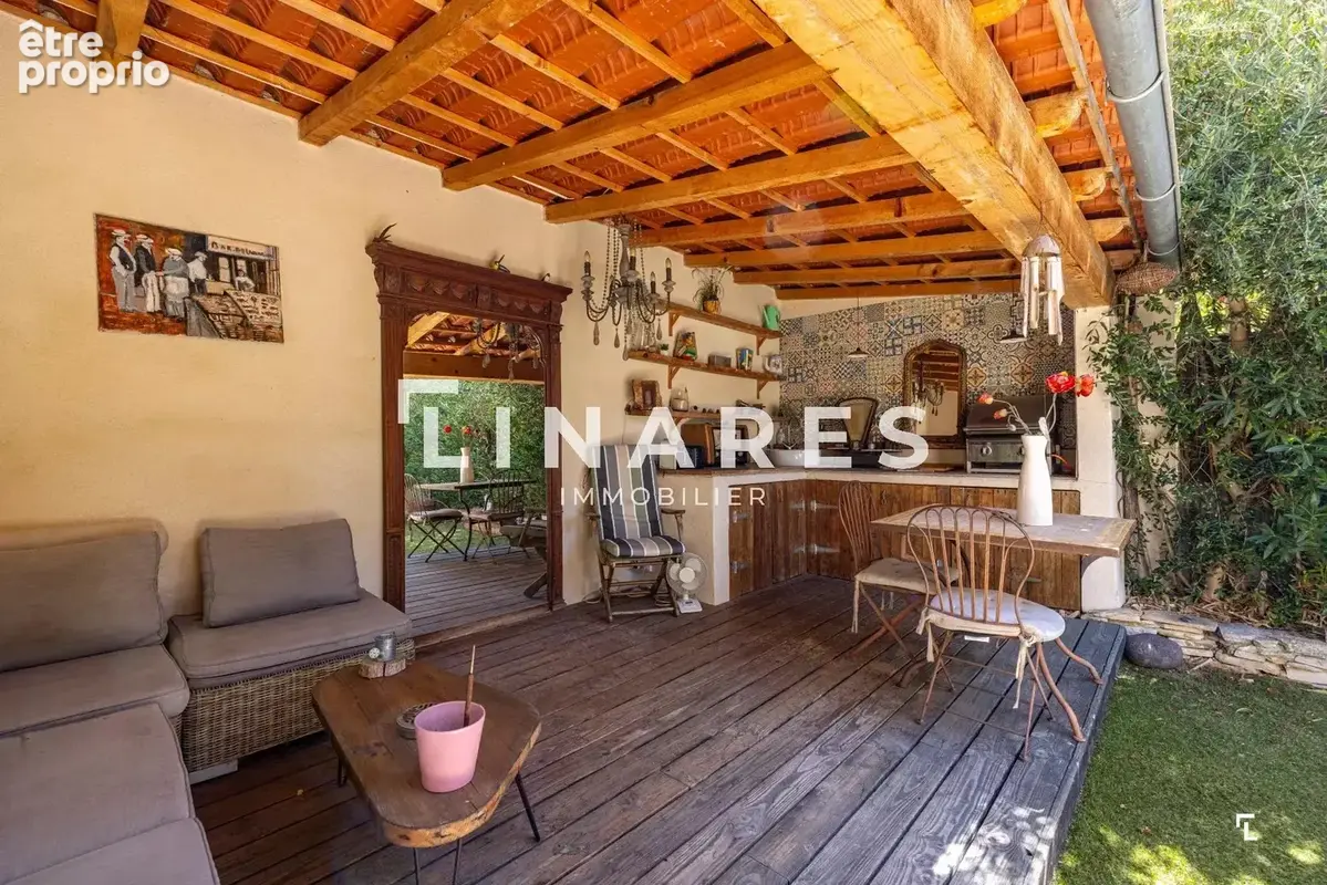 LA JOYEUSE - Maison T5 de 155m2 (123+29m2) - Piscine - Terrain - 13011 Marseille Les Accates - photo 14