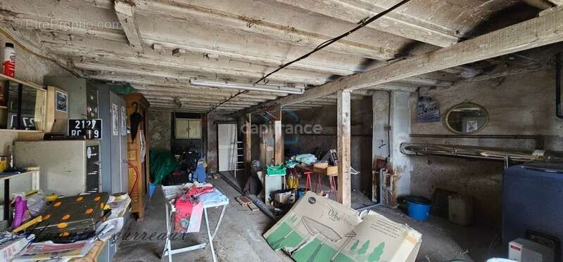 Maison à ASNANS-BEAUVOISIN