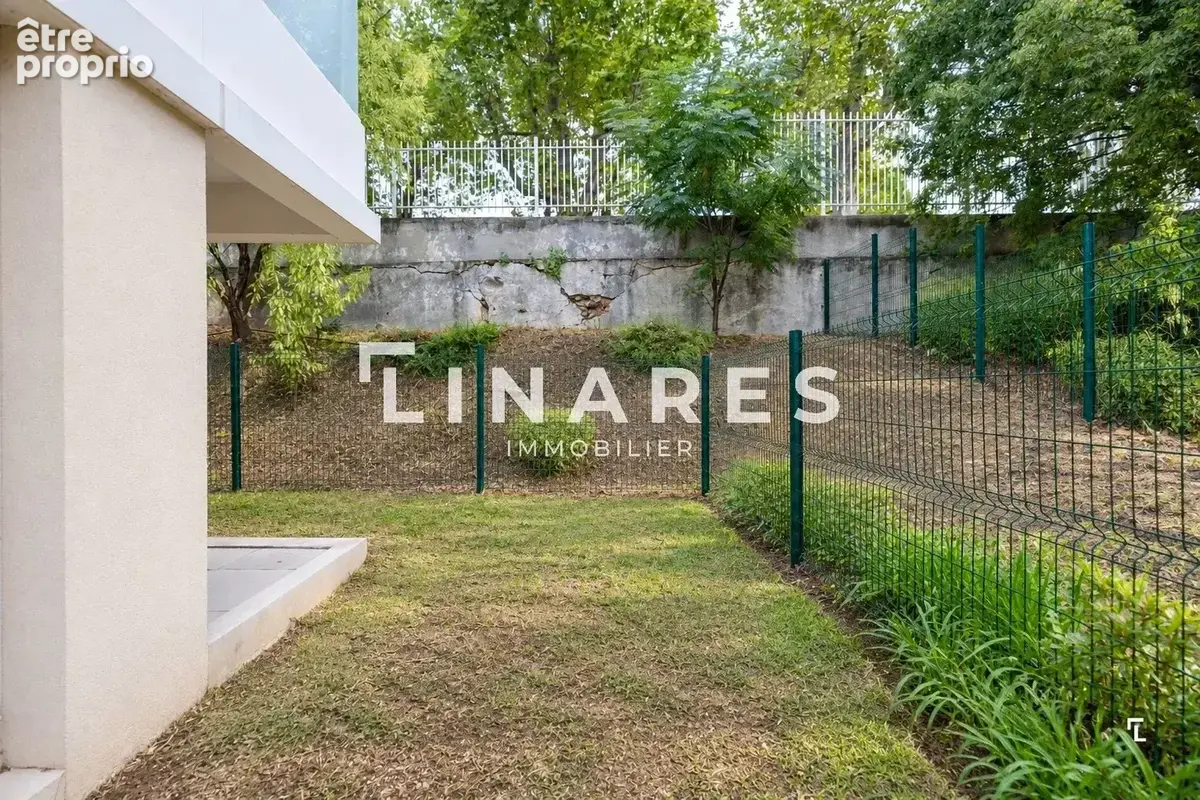 LE SAINT-JULIEN - Appartement T3 de 58 m2 - Terrasse - Jardin - 13012 - photo 11