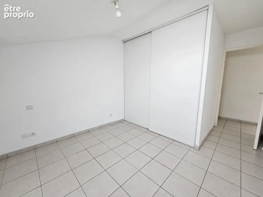 Beauzelle - Appartement T4 bis duplex de 98m2 avec cellier et parking sous-sol - photo 6