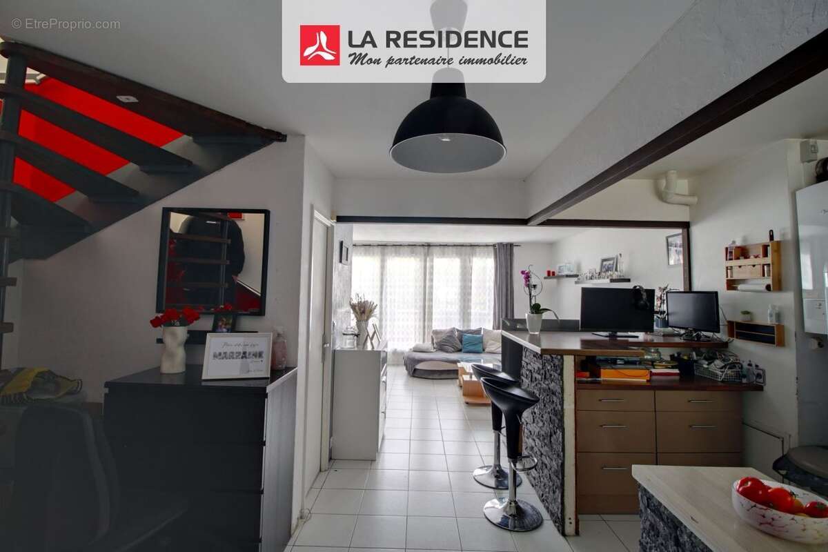Appartement 88 m² à Cergy  - photo 6