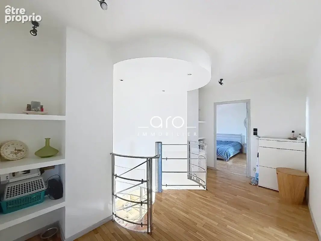 Maison 218 m² à Genech  - photo 9