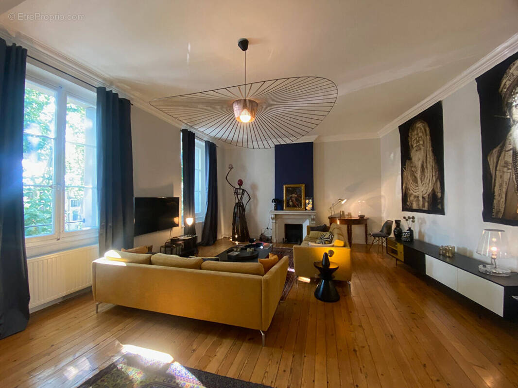 Appartement à CARCASSONNE