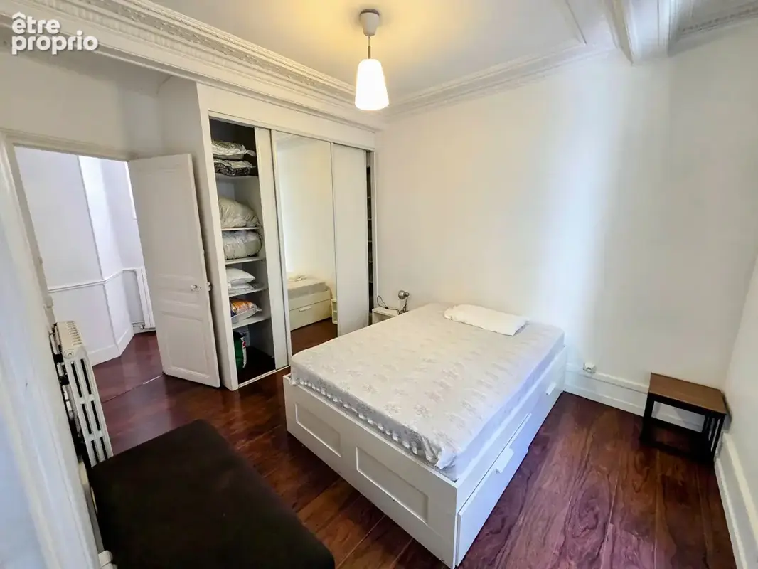 M° Sèvres - Lecourbe  - 6P + Chambre de service - photo 5