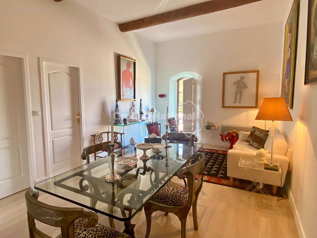 Appartement à BEAUCAIRE