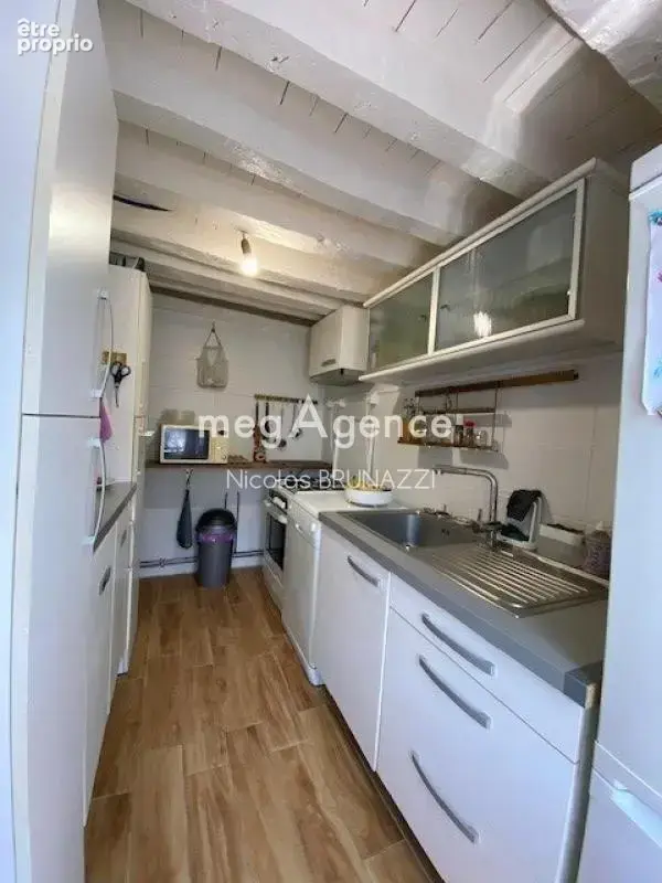 Maison rénovée avec charme de l'ancien et confort moderne - photo 4