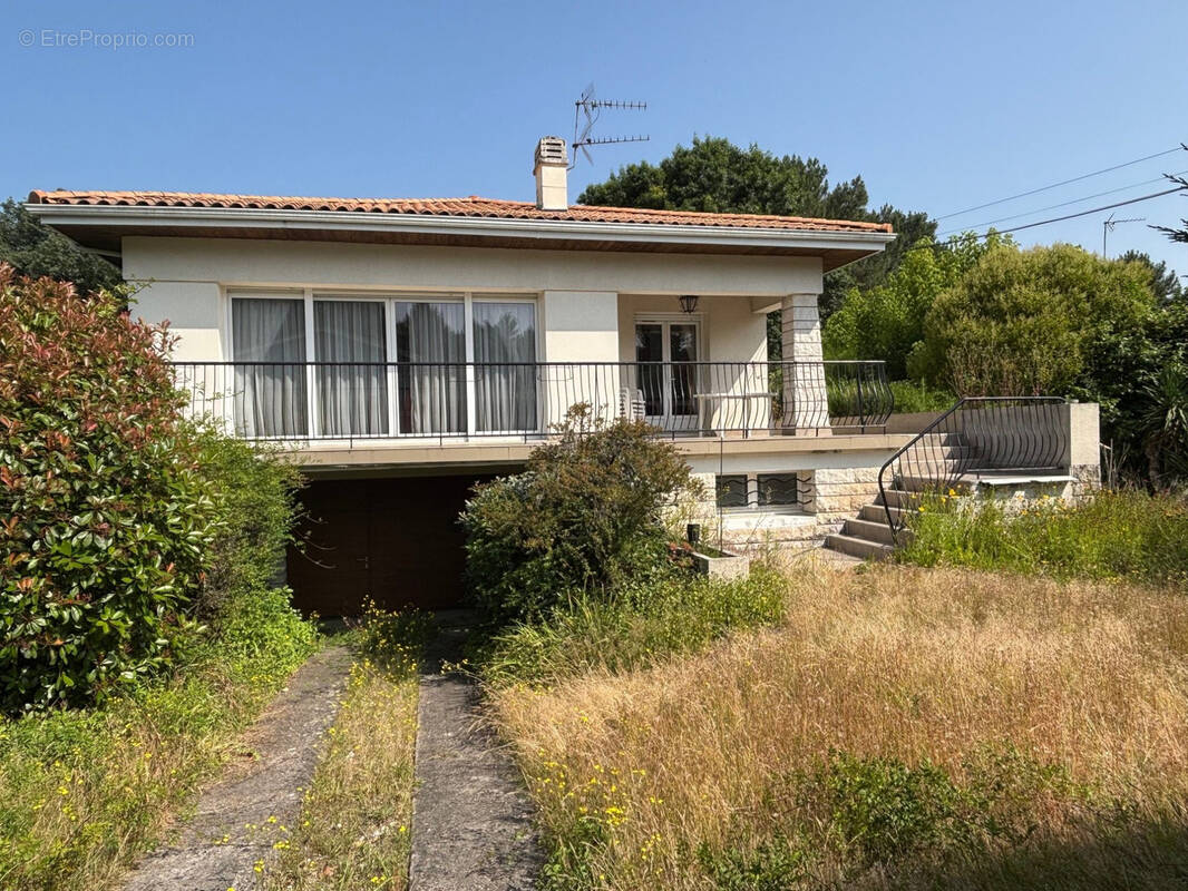 Maison à MERIGNAC