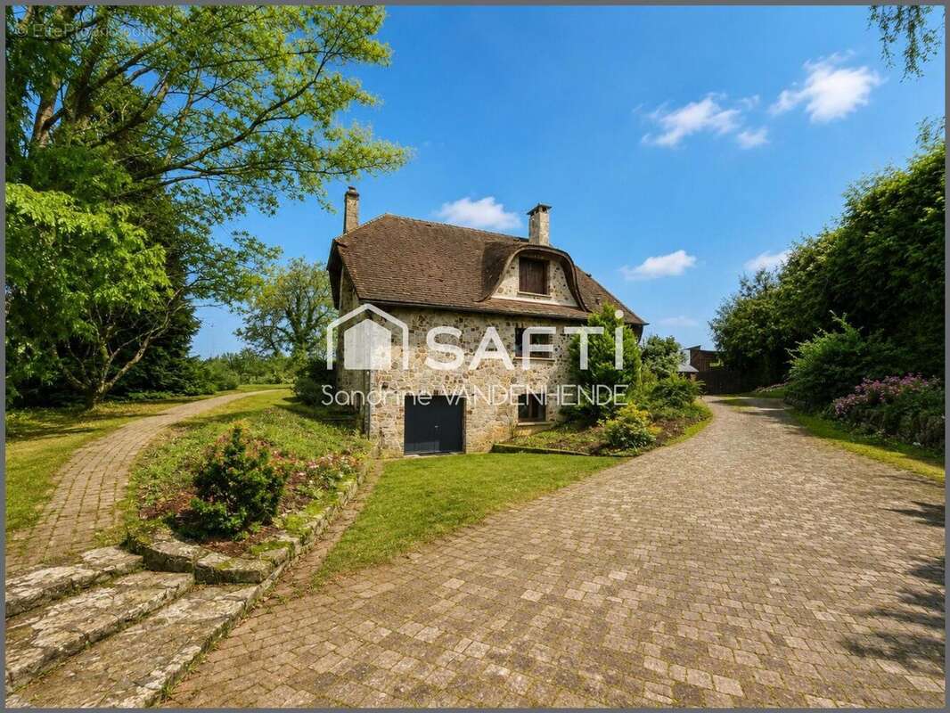 Maison 250 m² à Rozoy-Sur-Serre  - photo 2