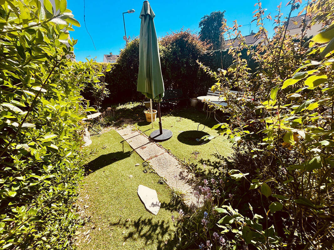 Maison à VILLEPREUX