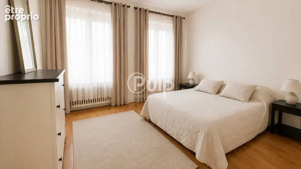 Maison bourgeoise, 150m2 , 4 chambres +bureau , jardin , garage - photo 9