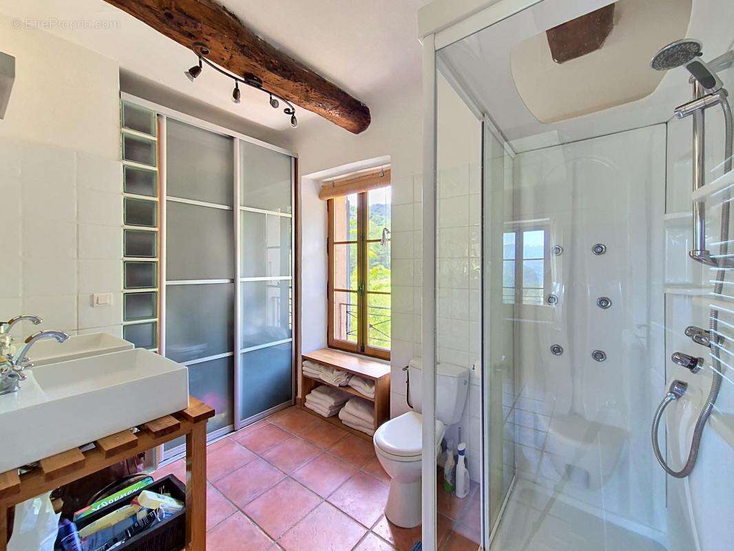 Maison 204 m² à La Penne  - photo 24