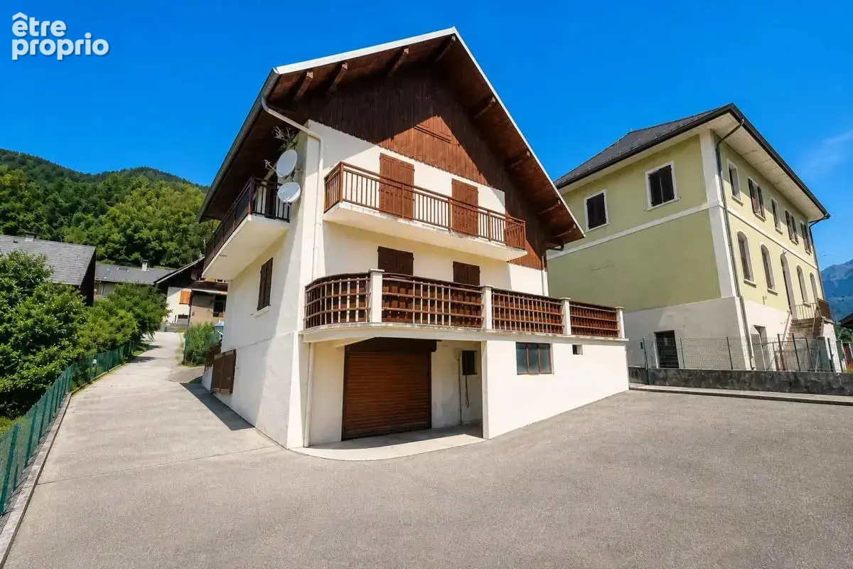Appartement 3 pièces de 57 m² en rez de chaussée - photo 1