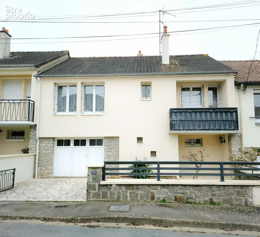 Maison à LAVAL