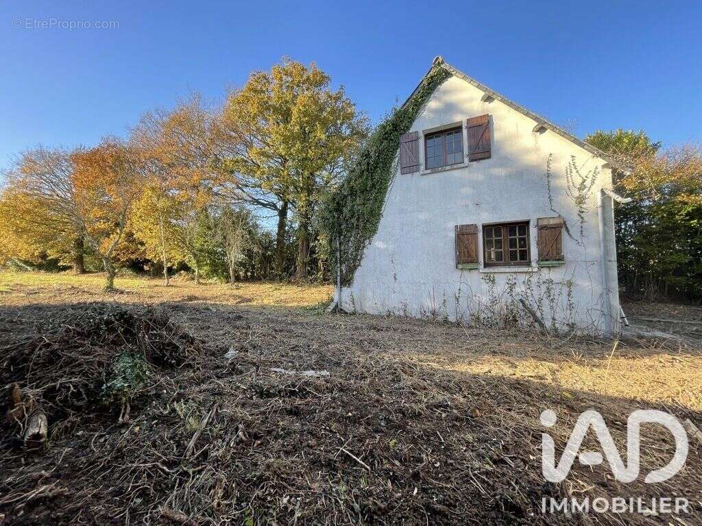 Photo 3 - Maison à SAINT-VRAN
