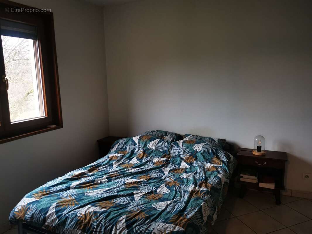 Maison à OUROUX-SUR-SAONE