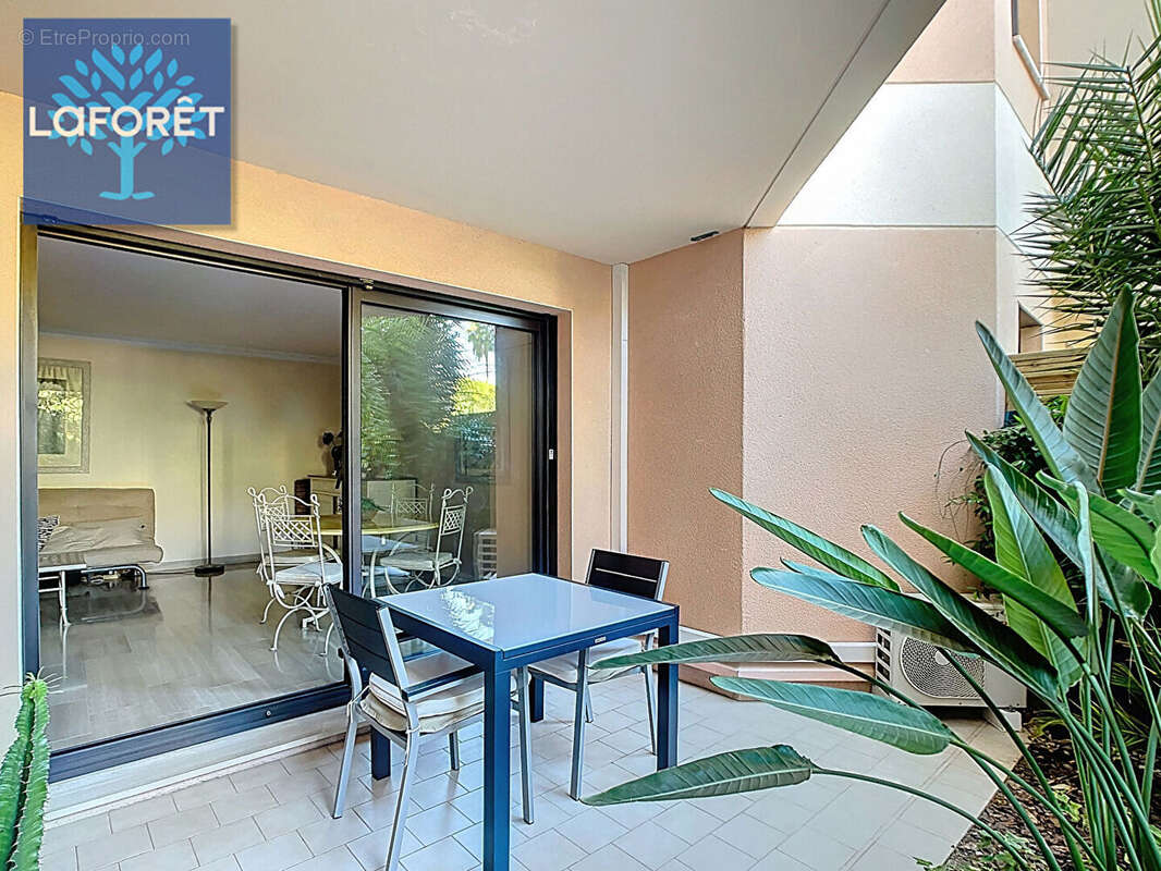 Appartement à CANNES