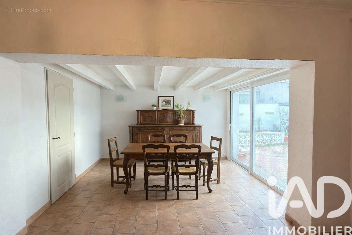 Photo 4 - Maison à PEYROLLES-EN-PROVENCE