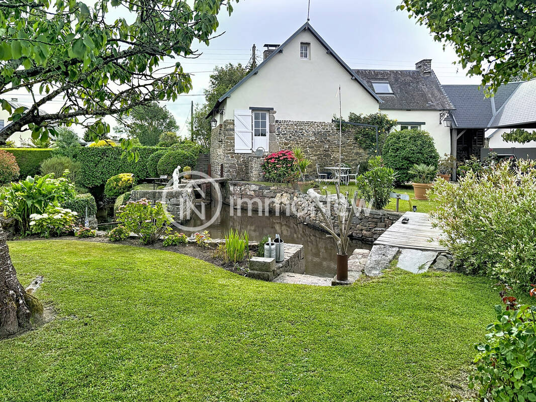 Maison à BREHAL