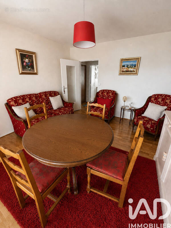 Photo 1 - Appartement à SAINT-JEAN-DE-BRAYE