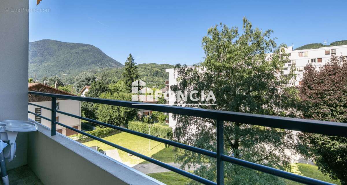 Appartement à VIZILLE