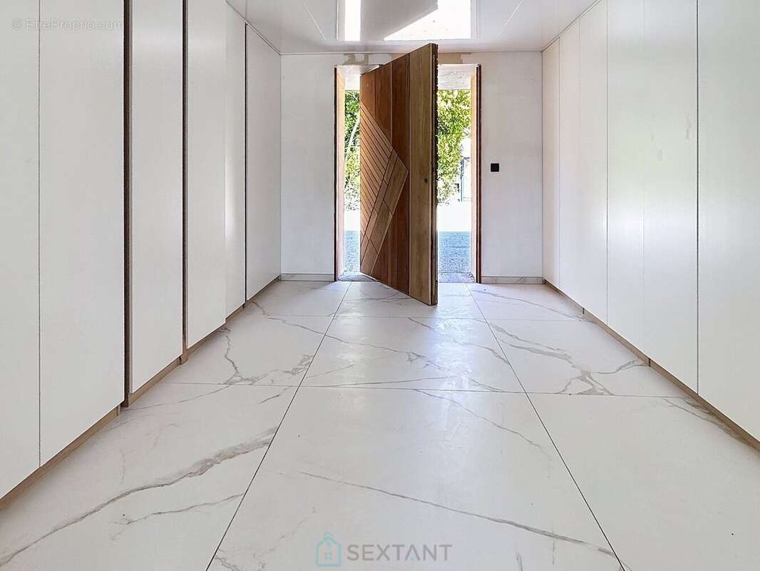 Maison à FONTAINEBLEAU