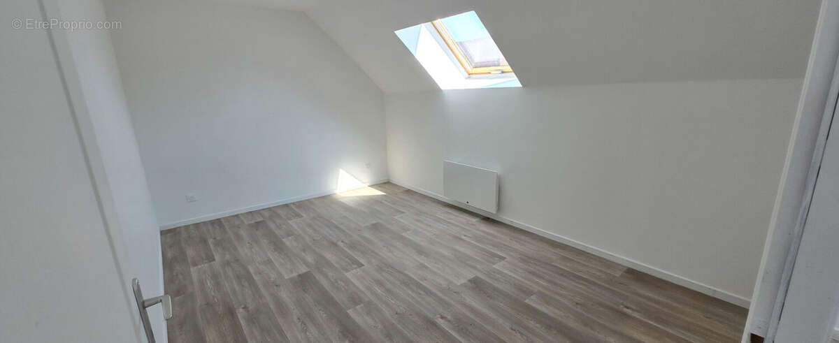 Maison proche gare  Longueville 4 chambres - photo 9