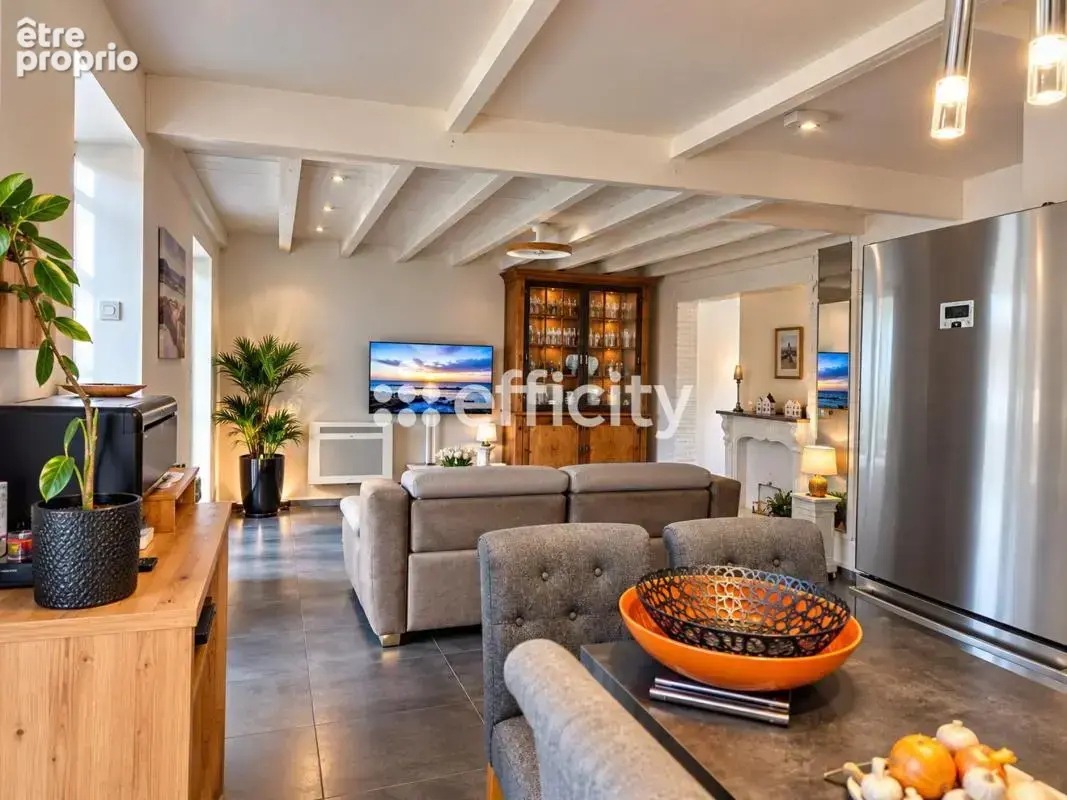 Maison 12 pièces 184 m² à vendre à Cernay (86140) - photo 2