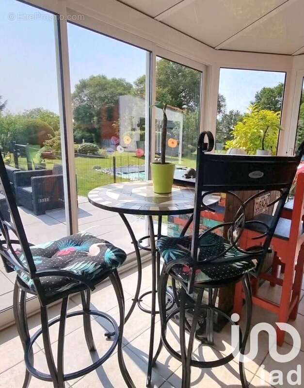 Photo 4 - Maison à SAINT-CHRISTOPHE-DU-LIGNERON