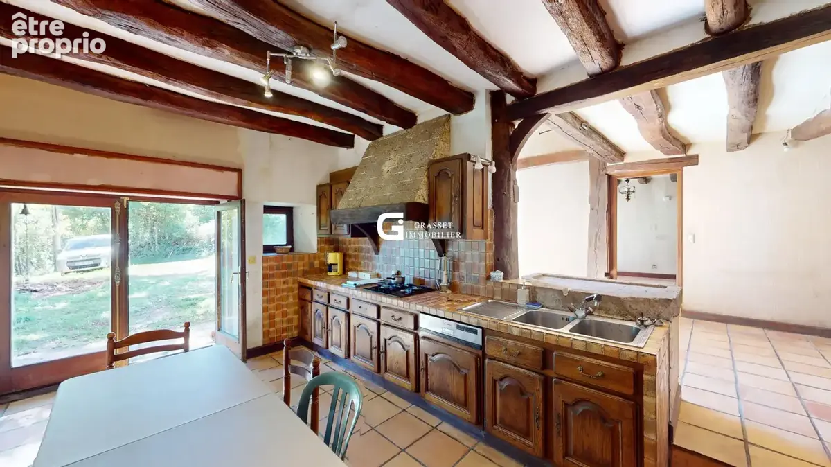 Maison en pierre - Hameau de CHOUGEAT - photo 4