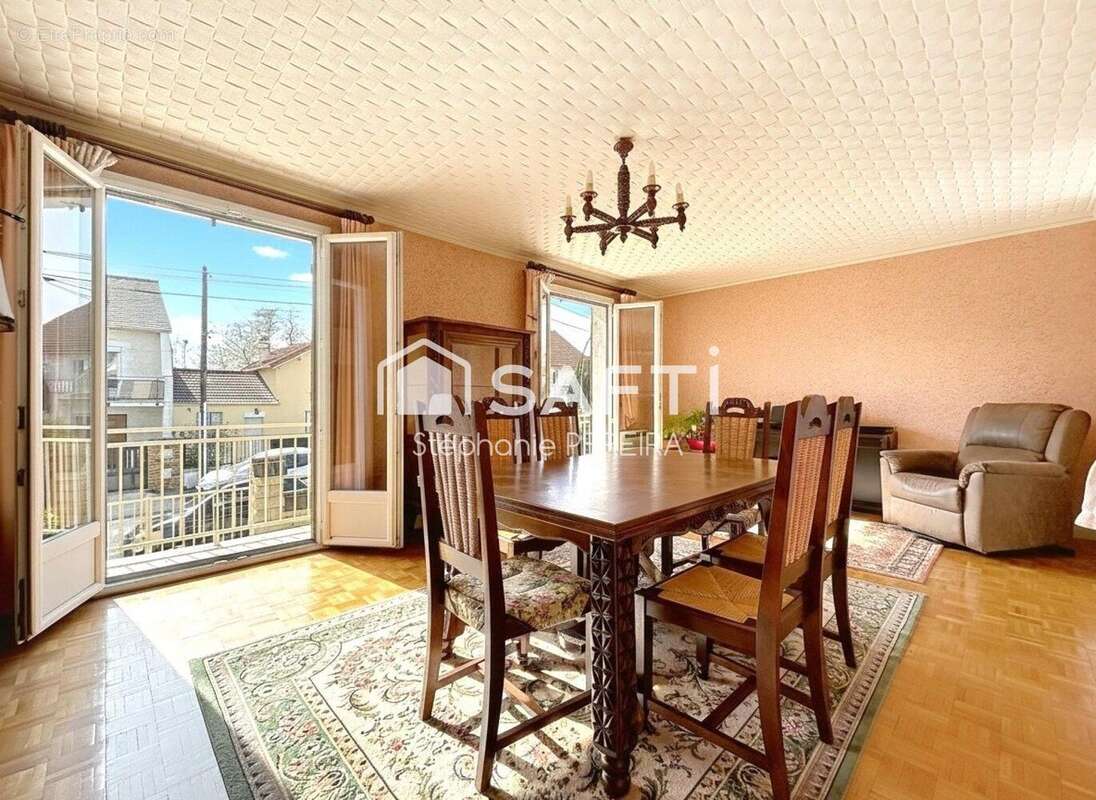 Photo 5 - Maison à NOISY-LE-GRAND