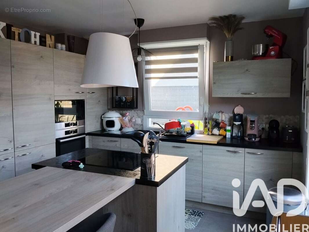 Maison 90 m² à Carvin  - photo 4