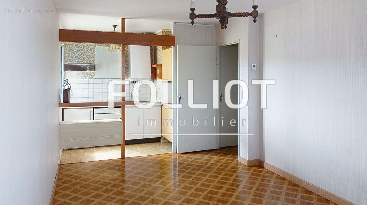 Appartement à COURSEULLES-SUR-MER